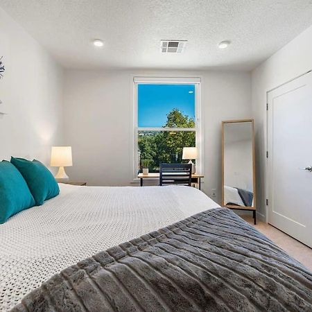 2Br Luxury Urban Escape Balcony & Fitness Center Apartamento Salt Lake City Exterior foto