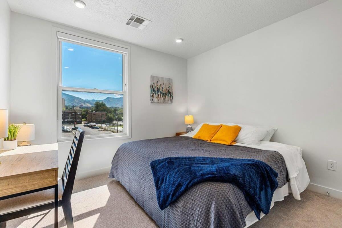 2Br Luxury Urban Escape Balcony & Fitness Center Apartamento Salt Lake City Exterior foto