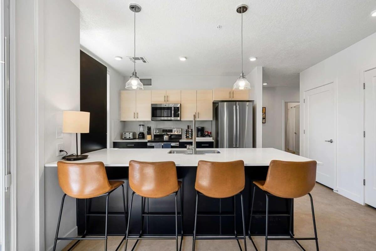 2Br Luxury Urban Escape Balcony & Fitness Center Apartamento Salt Lake City Exterior foto